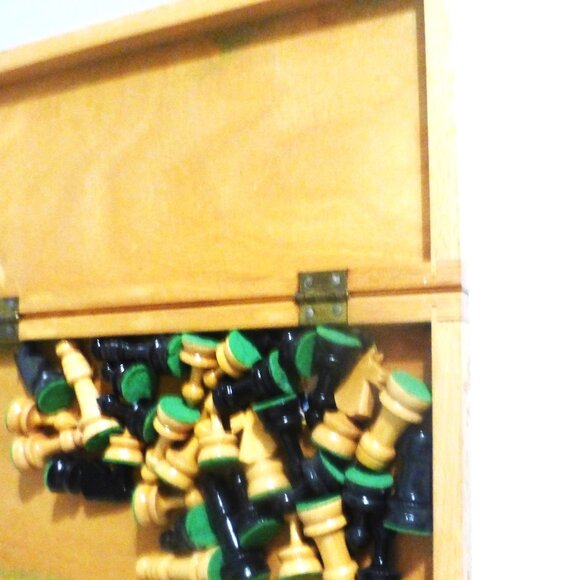 GMS1 - Complete Vintage WOOD CHESS SET Chess Pawn Chess Board Bishop Pawn Queen - Picture 7 of 11